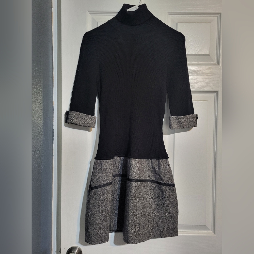 bebe Elegant Black and Gray Long Sleeve Dress